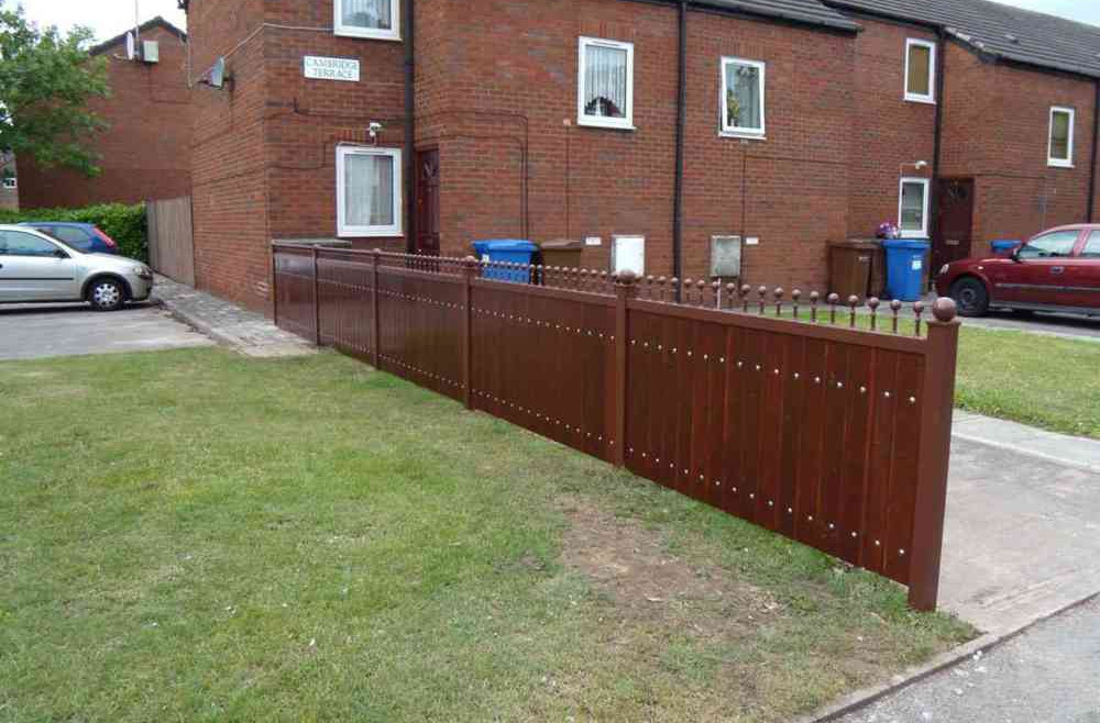 Railing / Fencing